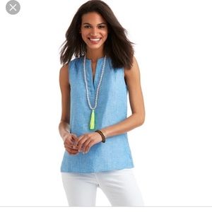 Vineyard vines top light blue color